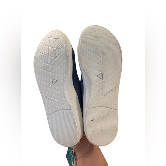 NWT Vionic Beach Women’s Pismo Casual Sneakers in Denim in size 6 wide - Picture 6 of 8